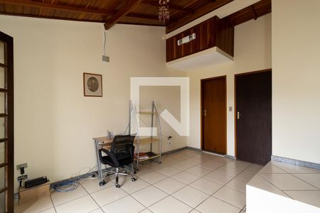 Casa à venda com 150m², 3 quartos e 2 vagasQuarto Suíte