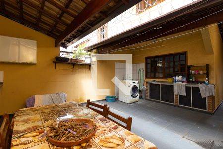 Casa à venda com 150m², 3 quartos e 2 vagasÁrea gourmet