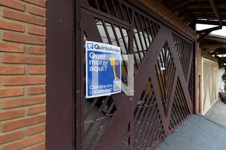 Casa à venda com 150m², 3 quartos e 2 vagasFachada