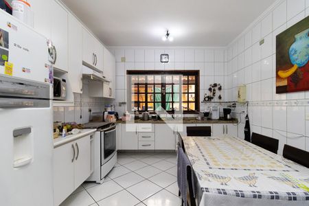 Casa à venda com 150m², 3 quartos e 2 vagasCozinha