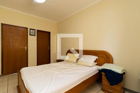 Casa à venda com 150m², 3 quartos e 2 vagasQuarto 3 - Suíte