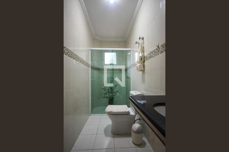 Casa à venda com 265m², 3 quartos e 6 vagas Casa à venda com 265m², 3 quartos e 6 vagasBanheiro 1