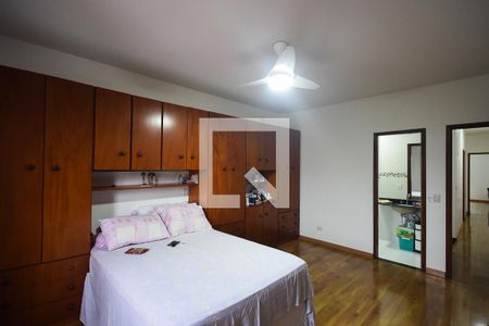 Casa à venda com 265m², 3 quartos e 6 vagas Casa à venda com 265m², 3 quartos e 6 vagasSuíte 3