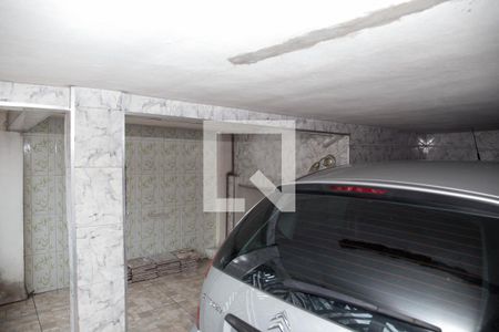 Casa à venda com 125m², 1 quarto e 2 vagas Casa à venda com 125m², 1 quarto e 2 vagasGaragem