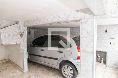 Casa à venda com 125m², 1 quarto e 2 vagas Casa à venda com 125m², 1 quarto e 2 vagasGaragem