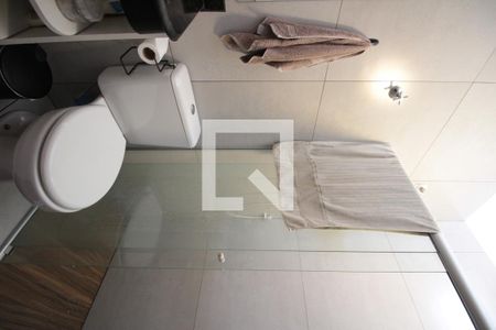 Casa à venda com 118m², 2 quartos e 2 vagasBanheiro Social