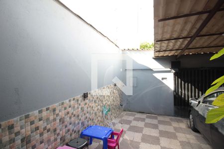 Casa à venda com 118m², 2 quartos e 2 vagasGaragem