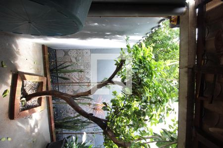 Casa à venda com 118m², 2 quartos e 2 vagasArea de Serviço