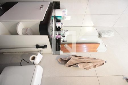 Casa à venda com 118m², 2 quartos e 2 vagasBanheiro Social