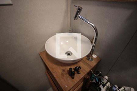 Casa à venda com 118m², 2 quartos e 2 vagasBanheiro da Suite