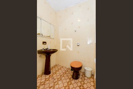 Casa à venda com 550m², 8 quartos e 8 vagasBanheiro Social 2