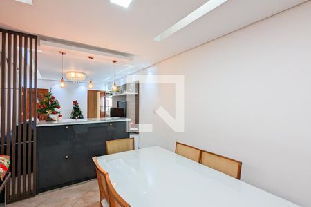 Casa à venda com 150m², 2 quartos e 2 vagasCozinha