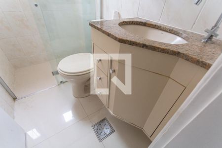 Apartamento à venda com 105m², 2 quartos e 1 vaga Apartamento à venda com 105m², 2 quartos e 1 vagaArmário do Banheiro Social 1
