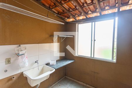 Apartamento à venda com 105m², 2 quartos e 1 vaga Apartamento à venda com 105m², 2 quartos e 1 vagaÁrea de Serviço 2