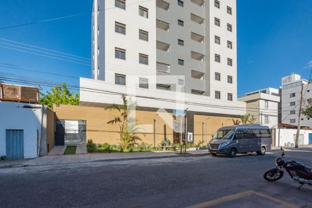 Apartamento à venda com 137m², 3 quartos e 2 vagas Apartamento à venda com 137m², 3 quartos e 2 vagasFachada