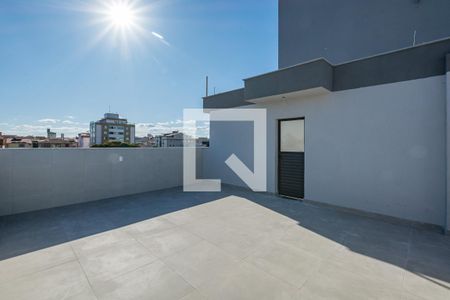 Apartamento à venda com 137m², 3 quartos e 2 vagas Apartamento à venda com 137m², 3 quartos e 2 vagasVaranda