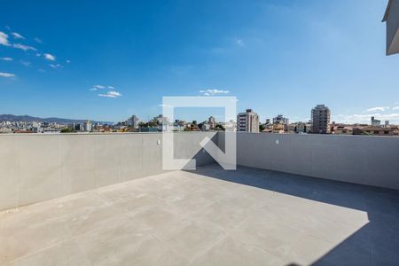 Apartamento à venda com 137m², 3 quartos e 2 vagas Apartamento à venda com 137m², 3 quartos e 2 vagasVaranda