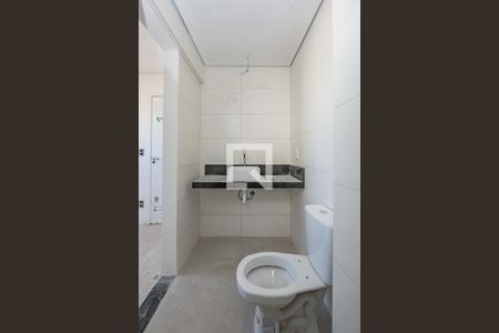 Apartamento à venda com 137m², 3 quartos e 2 vagas Apartamento à venda com 137m², 3 quartos e 2 vagasBanheiro da Suíte