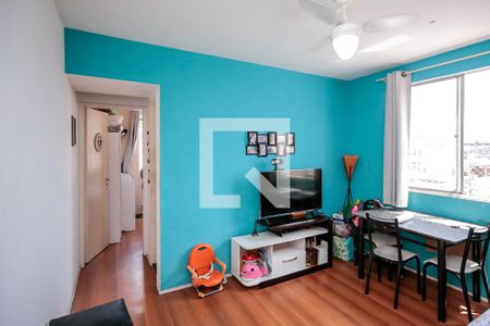 Sala de apartamento para alugar com 1 quarto, 43m² em Cascadura, Rio de Janeiro