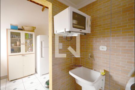 Casa à venda com 352m², 6 quartos e 2 vagas Casa à venda com 352m², 6 quartos e 2 vagasÁrea de Serviço 2