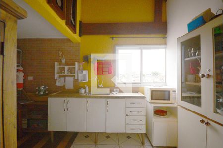 Casa à venda com 352m², 6 quartos e 2 vagas Casa à venda com 352m², 6 quartos e 2 vagasCozinha 3