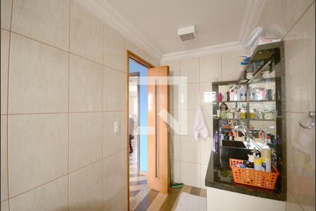 Casa à venda com 352m², 6 quartos e 2 vagas Casa à venda com 352m², 6 quartos e 2 vagasBanheiro 2 - Suite