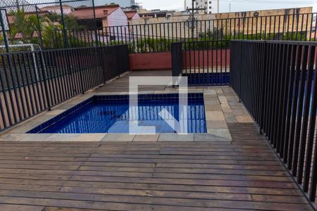 Apartamento para alugar com 55m², 2 quartos e 1 vagaÁrea comum - Piscina