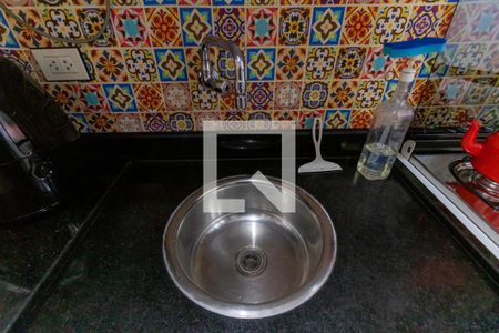 Apartamento para alugar com 55m², 2 quartos e 1 vagaCozinha - Torneira