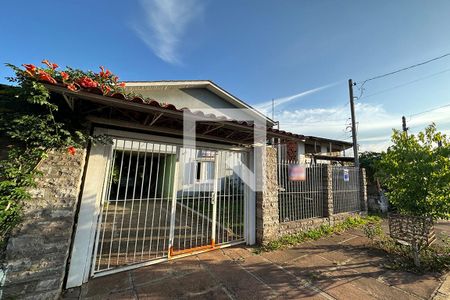 Casa à venda com 243m², 5 quartos e 2 vagasFachada