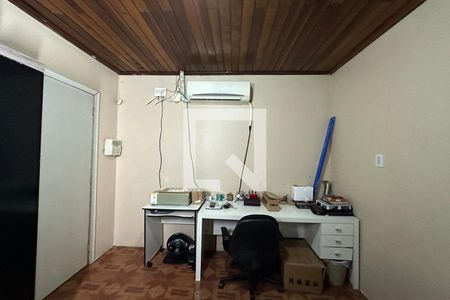 Casa à venda com 243m², 5 quartos e 2 vagasQuarto 2