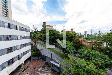 Apartamento à venda com 93m², 3 quartos e 1 vaga Apartamento à venda com 93m², 3 quartos e 1 vagaVista
