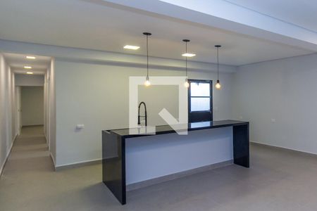 Casa à venda com 180m², 3 quartos e 2 vagas Casa à venda com 180m², 3 quartos e 2 vagasCozinha