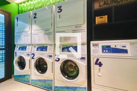 Studio à venda com 25m², 1 quarto e sem vaga Studio à venda com 25m², 1 quarto e sem vagaÁrea comum - Lavanderia