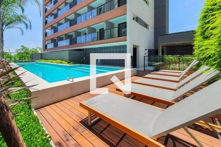 Studio à venda com 25m², 1 quarto e sem vaga Studio à venda com 25m², 1 quarto e sem vagaÁrea comum - Piscina