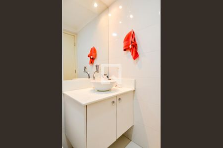 Apartamento à venda com 75m², 3 quartos e 2 vagasBanheiro da Suíte