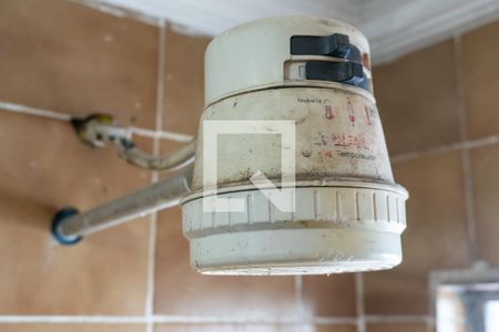 Casa à venda com 190m², 6 quartos e 3 vagasBanheiro 2