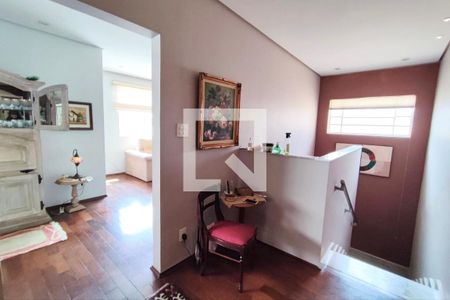 Casa à venda com 297m², 3 quartos e 4 vagas Casa à venda com 297m², 3 quartos e 4 vagasDetalhe