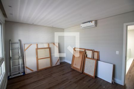 Casa de condomínio à venda com 657m², 4 quartos e 4 vagas Casa de condomínio à venda com 657m², 4 quartos e 4 vagasQuarto 1 - suite