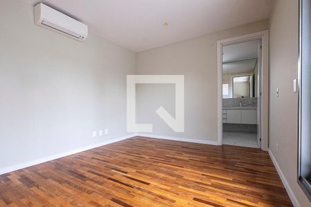 Casa à venda com 370m², 5 quartos e 4 vagas Casa à venda com 370m², 5 quartos e 4 vagasSuíte 2