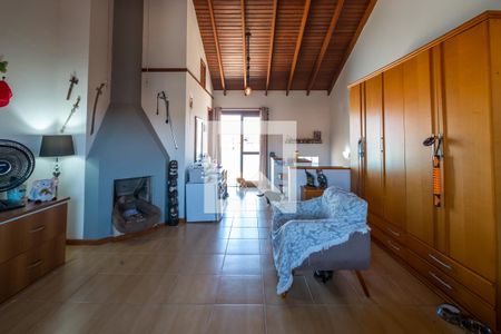 Casa à venda com 195m², 2 quartos e 3 vagasSuíte 2