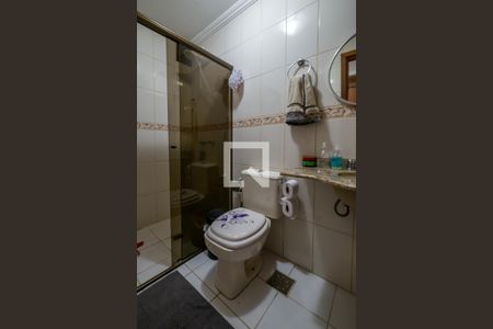 Casa à venda com 195m², 2 quartos e 3 vagasBanheiro Corredor