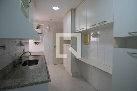Apartamento para alugar com 144m², 3 quartos e 1 vagaCozinha