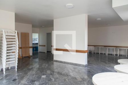 Apartamento à venda com 180m², 5 quartos e 2 vagasÁrea comum - Salão de festas