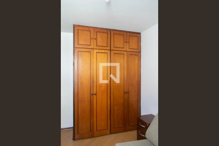 Apartamento à venda com 180m², 5 quartos e 2 vagasQuarto 3