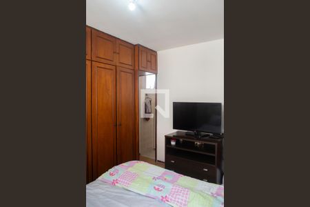 Apartamento à venda com 180m², 5 quartos e 2 vagasQuarto 1 suite