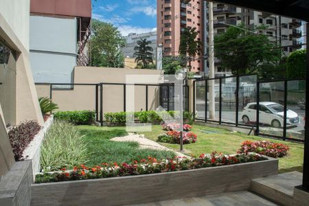 Apartamento à venda com 180m², 5 quartos e 2 vagasEntrada