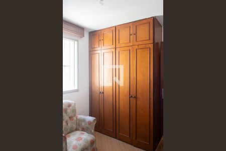 Apartamento à venda com 180m², 5 quartos e 2 vagasQuarto 2