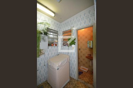 Apartamento à venda com 105m², 3 quartos e 1 vagaÁrea de Serviço