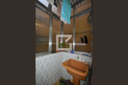 Apartamento à venda com 105m², 3 quartos e 1 vagaÁrea de Serviço