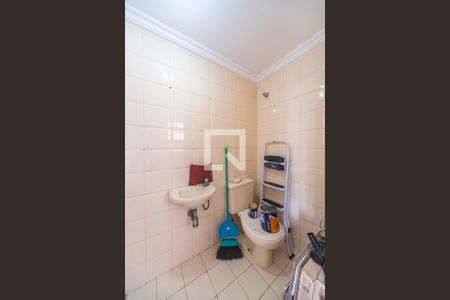 Apartamento à venda com 89m², 3 quartos e 2 vagasBanheiro de Serviço